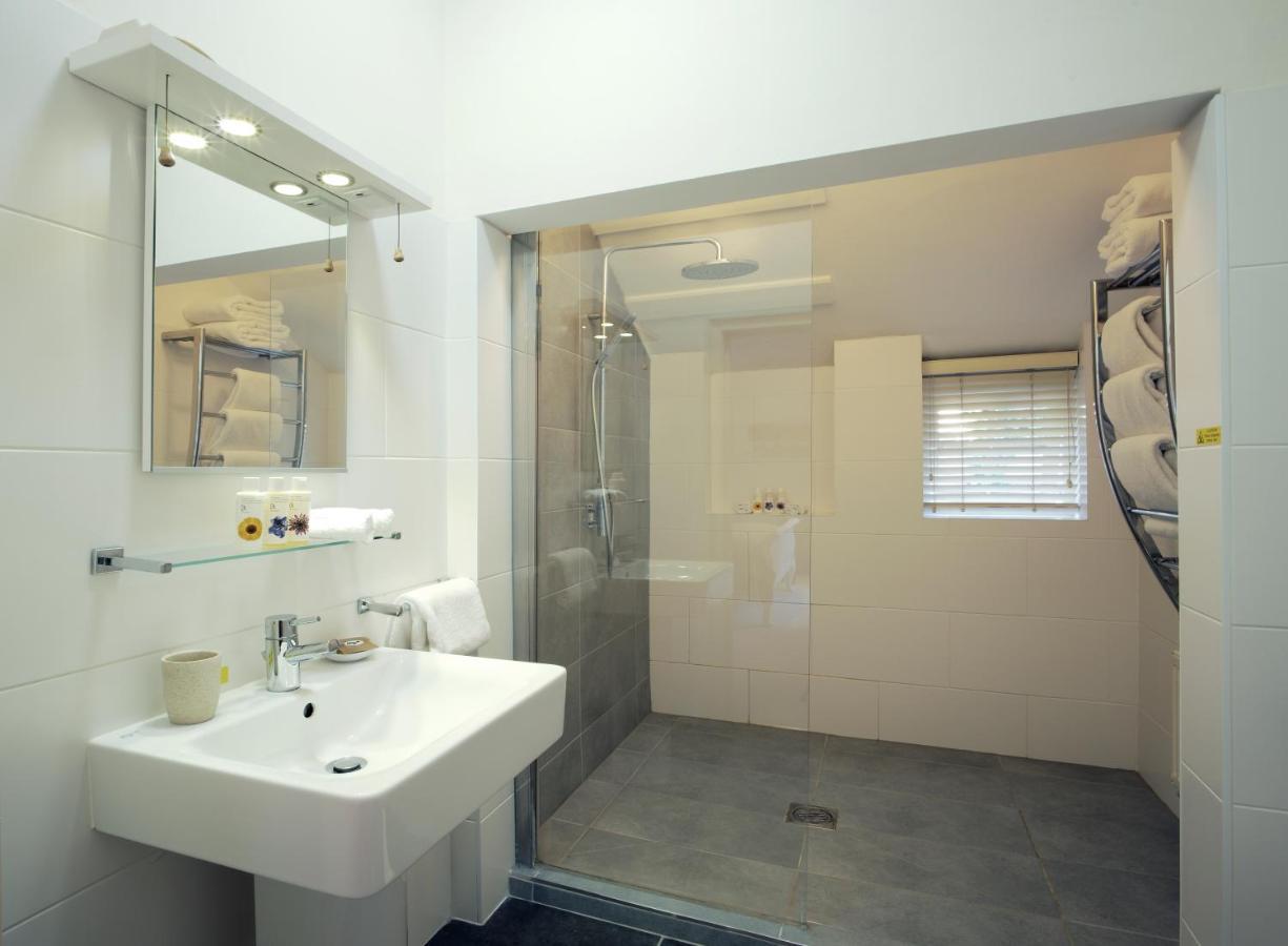 Daisybank Cottage Boutique Bed And Breakfast Брокенхёрст Экстерьер фото