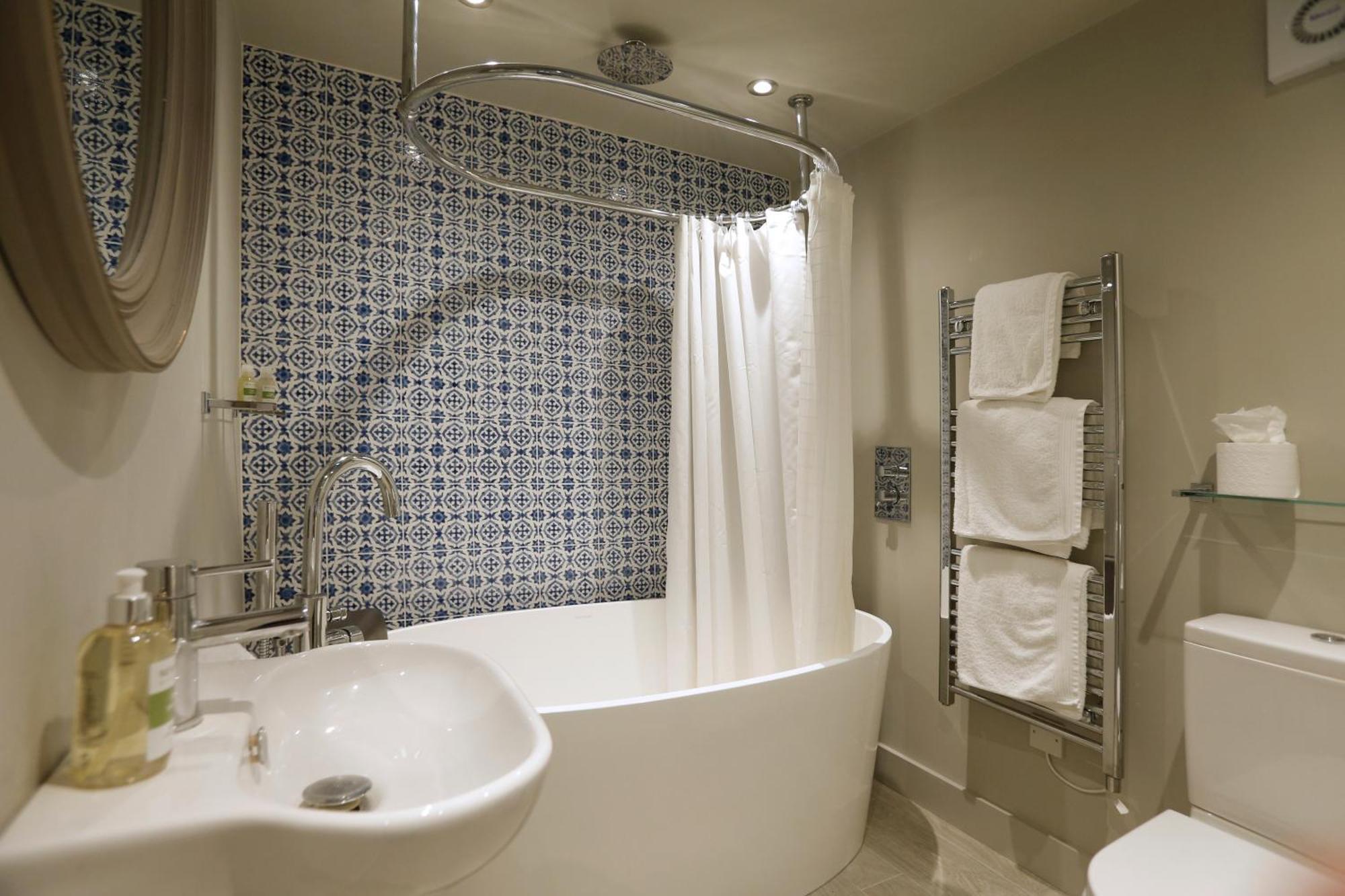 Daisybank Cottage Boutique Bed And Breakfast Брокенхёрст Экстерьер фото