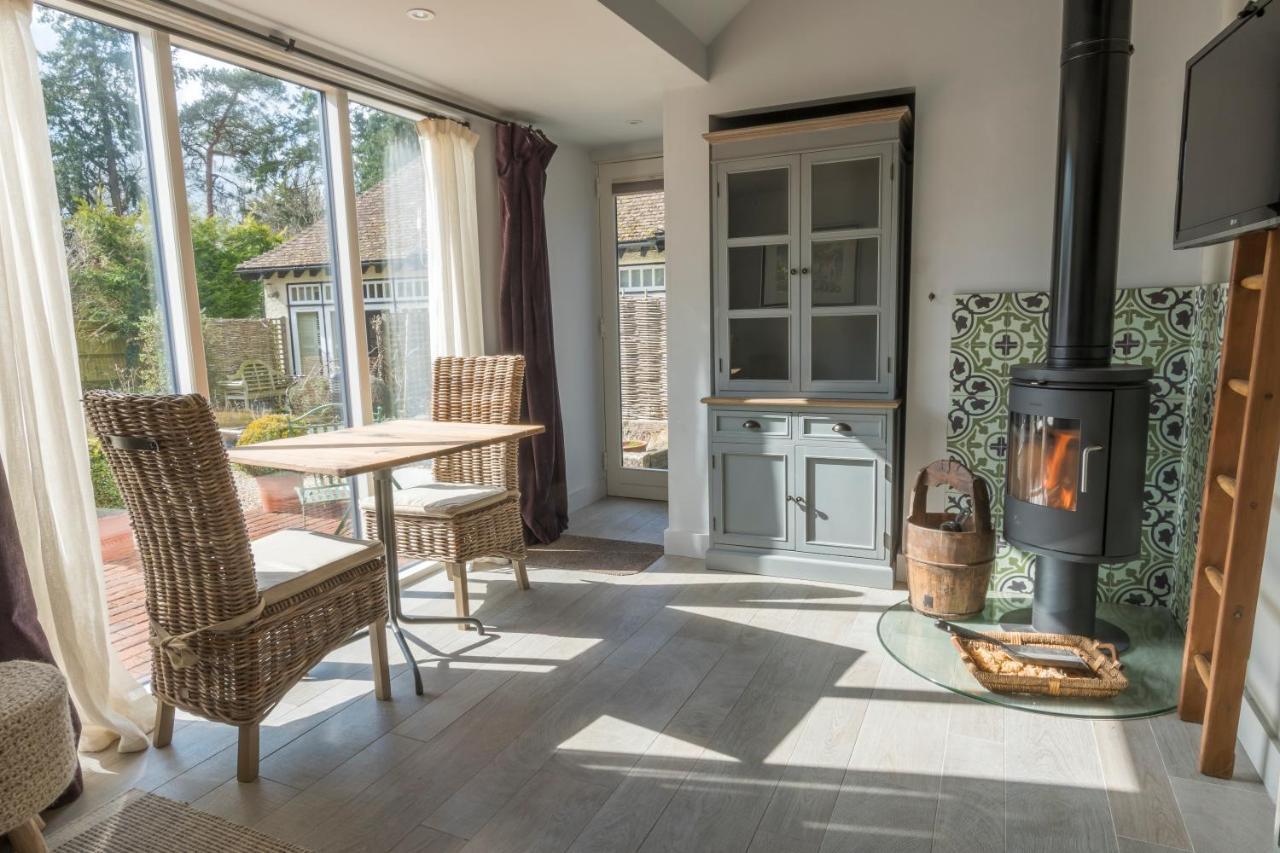 Daisybank Cottage Boutique Bed And Breakfast Брокенхёрст Экстерьер фото